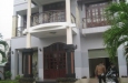 Biệt thự cho thuê khu Phạm Văn Đồng, 5 phòng ngủ, nhà đầy đủ tiện nghi, gần biển thoáng mát, giá 1300$