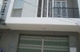 Cho thuê nhà MT Nguyễn Hữu Thọ, DTĐ 5x20m, 2 tầng, mặt bằng suốt, 2 phòng ngủ, bếp, chưa có tiện nghi,giá: 10 triệu.